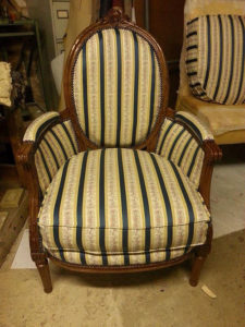 Upholstery repairs in Dudley and the West Midlands